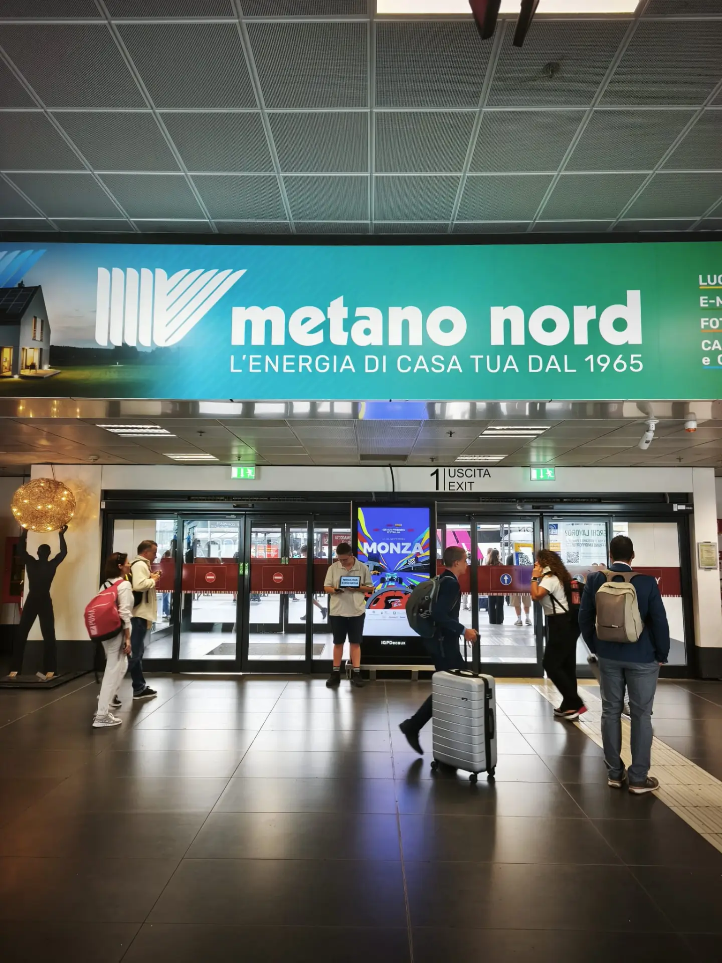 Meeting location at Milan Begamo airport where the driver will wait with clients name on a board