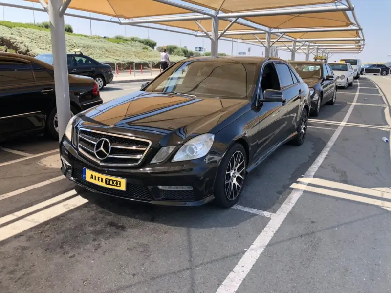 Private Taxi