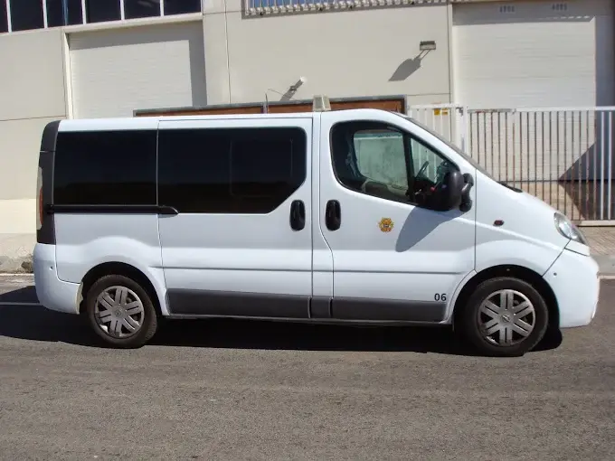 Private Minivan