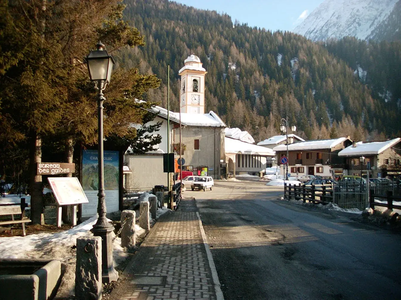 Taxi transfer from Geneva Airport to Champoluc