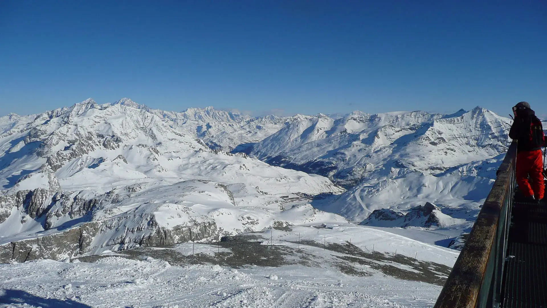 Taxi transfer from Grenoble Airport to Tignes