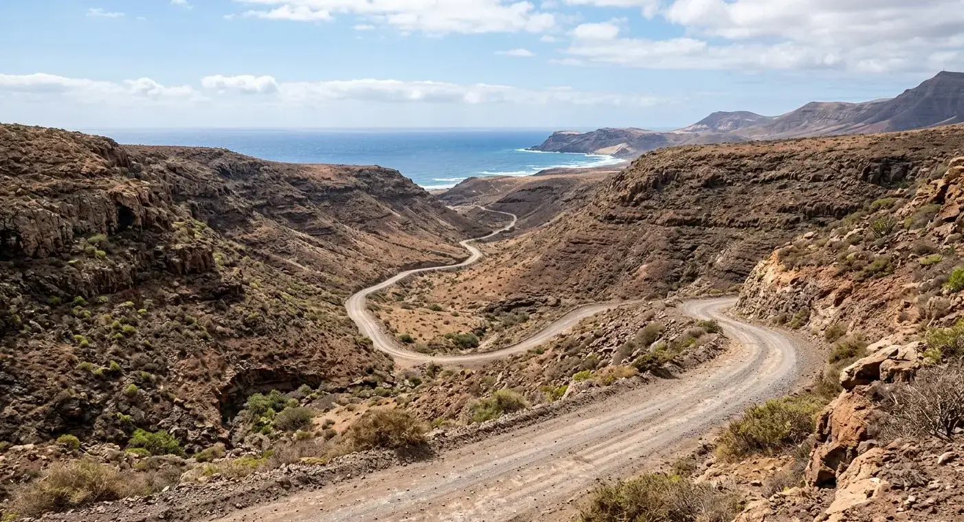 Rugged landscape of the Barranco los Canarios area in Fuerteventura for private taxi and airport transfer bookings