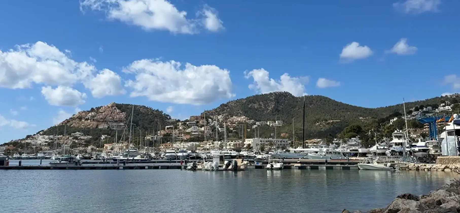 Private taxi transfer service from Palma Airport to Andratx and Port d'Andratx, Majorca