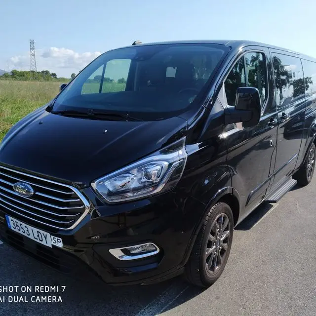 Minivan for our Reus airport transfers
